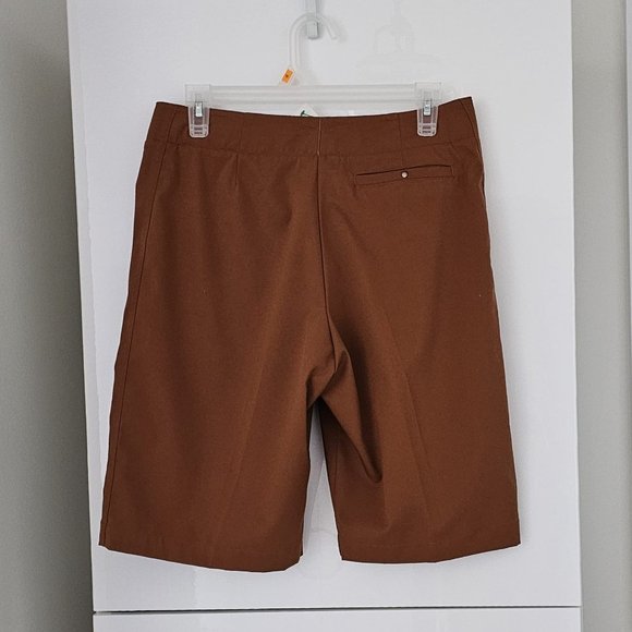 TAIL TECH GOLF SHORTS -Women NWT - Picture 2 of 9